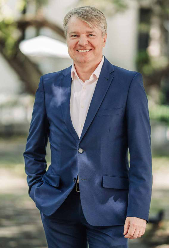 Prof. Radosław Koszewski